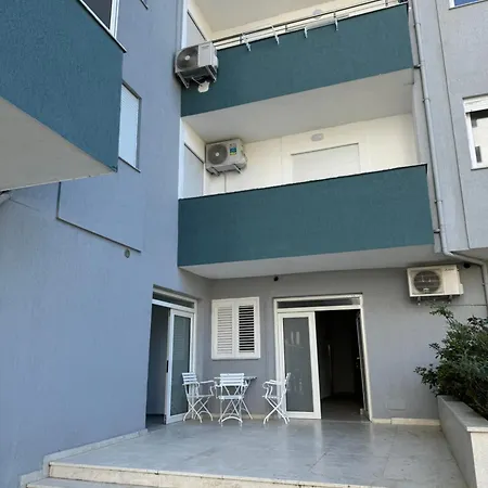 Apartment Best Apartment *